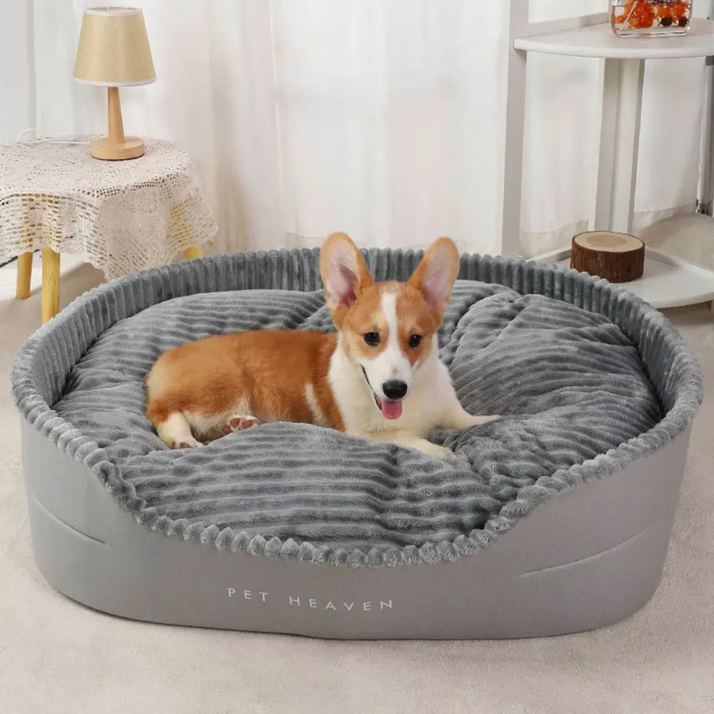 Soft Dirt-Resistant Non-Slip Pet Bed for Indoor Outdoor Comfort